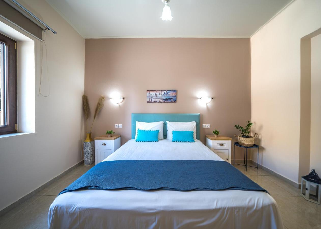 Iro City And Beach Boutique Homes Hriszí Aktí Haniá Kültér fotó