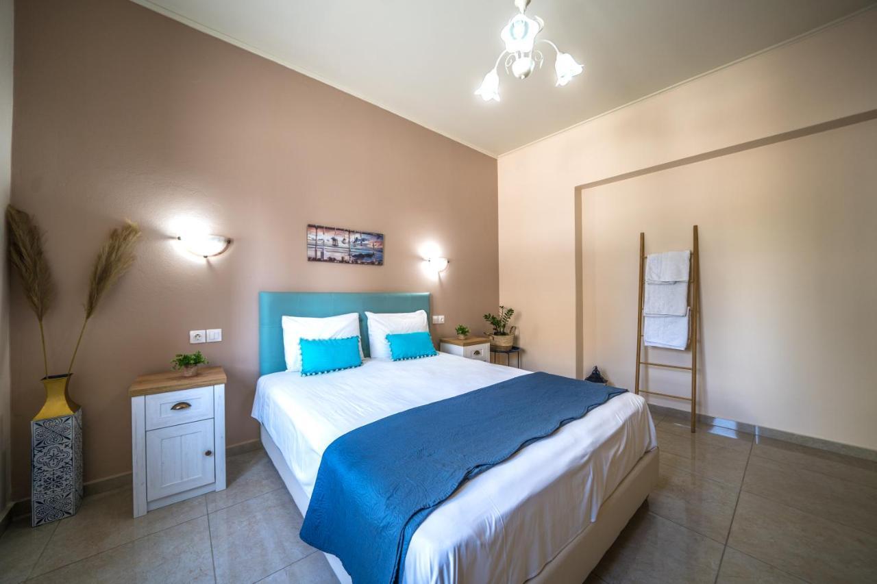 Iro City And Beach Boutique Homes Hriszí Aktí Haniá Kültér fotó