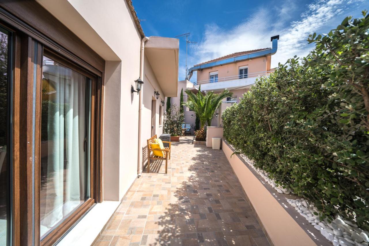 Iro City And Beach Boutique Homes Hriszí Aktí Haniá Kültér fotó