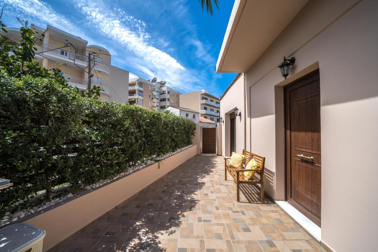 Iro City And Beach Boutique Homes Hriszí Aktí Haniá Kültér fotó