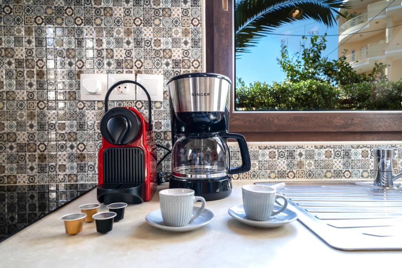 Iro City And Beach Boutique Homes Hriszí Aktí Haniá Kültér fotó