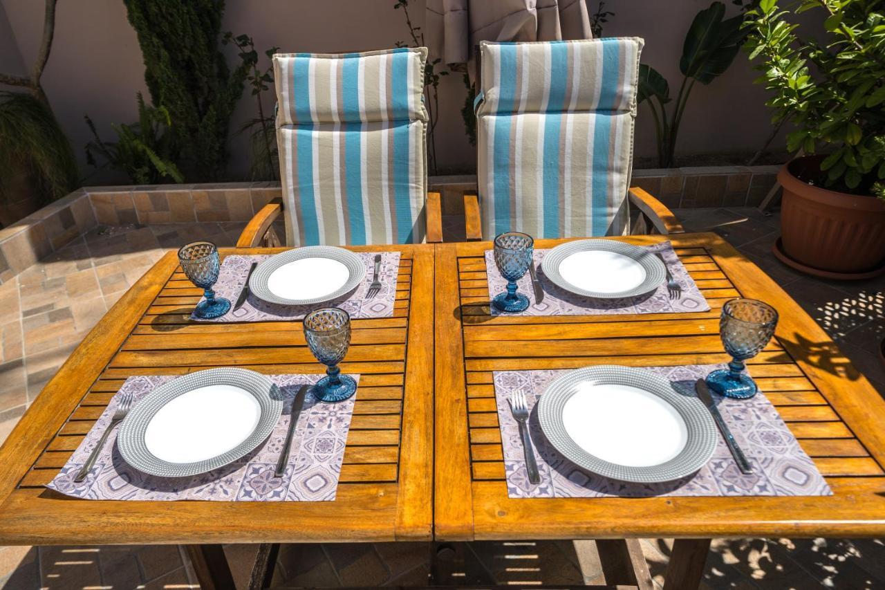 Iro City And Beach Boutique Homes Hriszí Aktí Haniá Kültér fotó