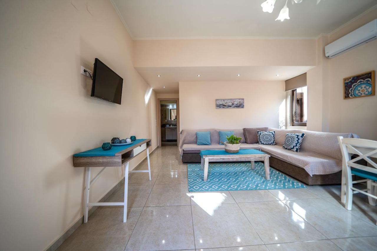 Iro City And Beach Boutique Homes Hriszí Aktí Haniá Kültér fotó