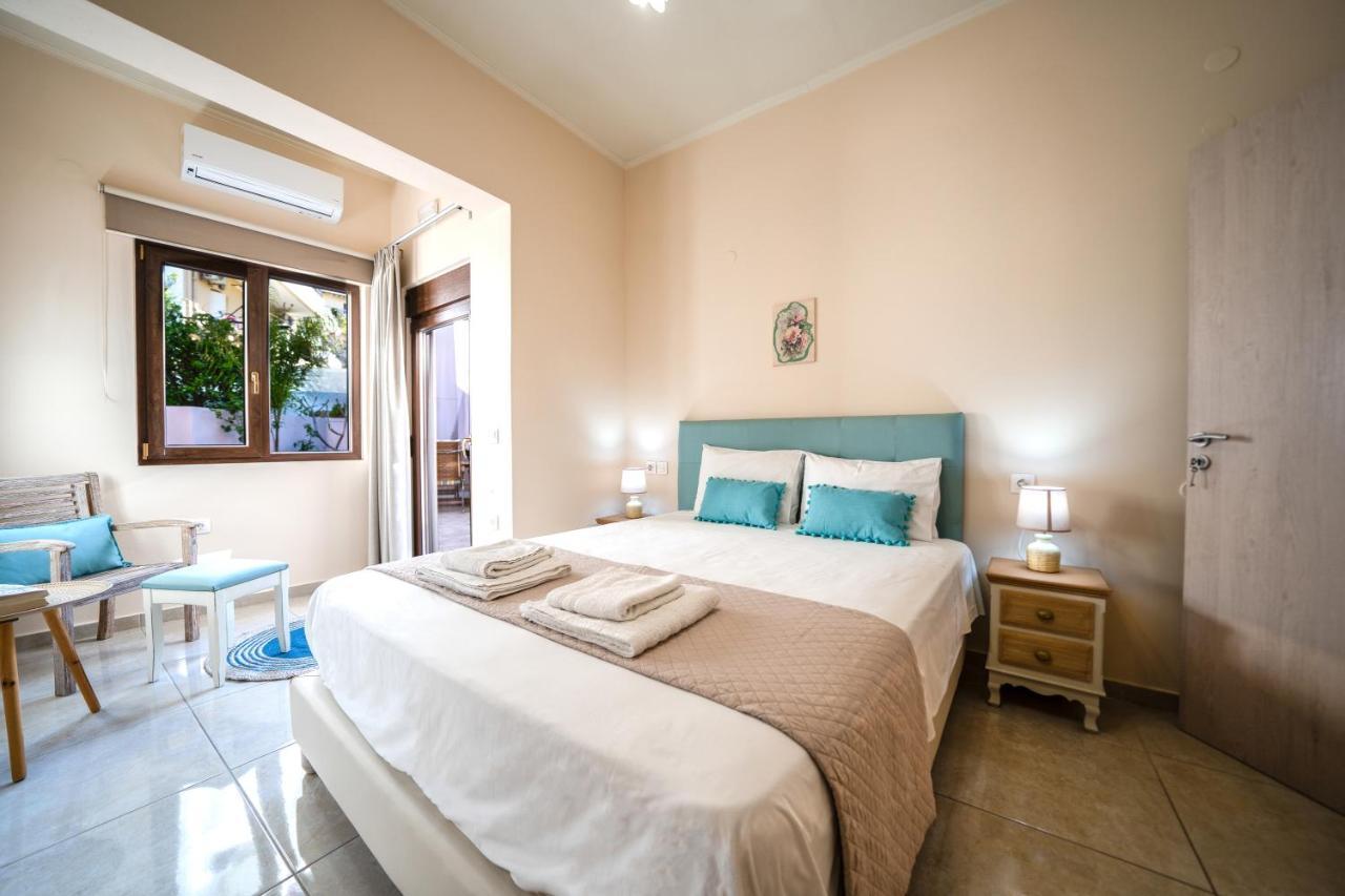 Iro City And Beach Boutique Homes Hriszí Aktí Haniá Kültér fotó