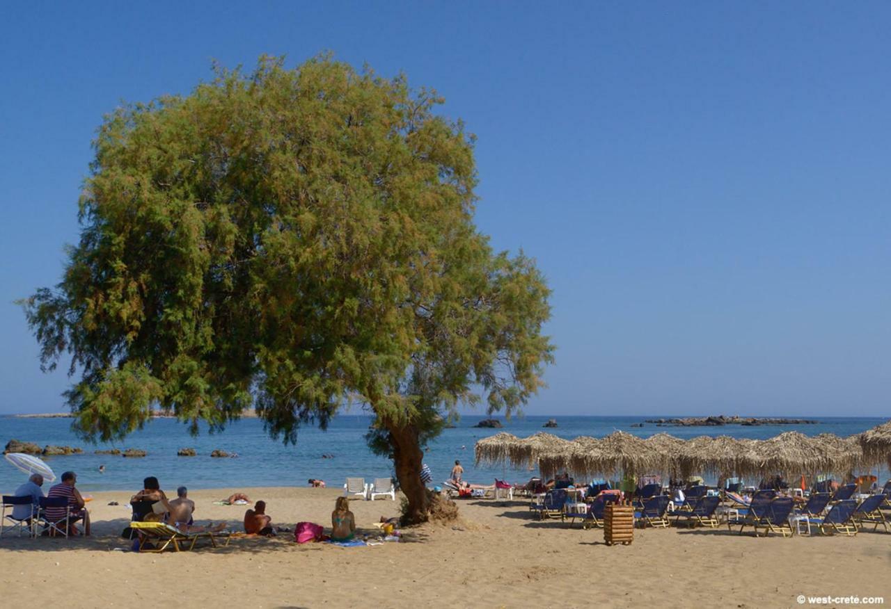 Iro City And Beach Boutique Homes Hriszí Aktí Haniá Kültér fotó
